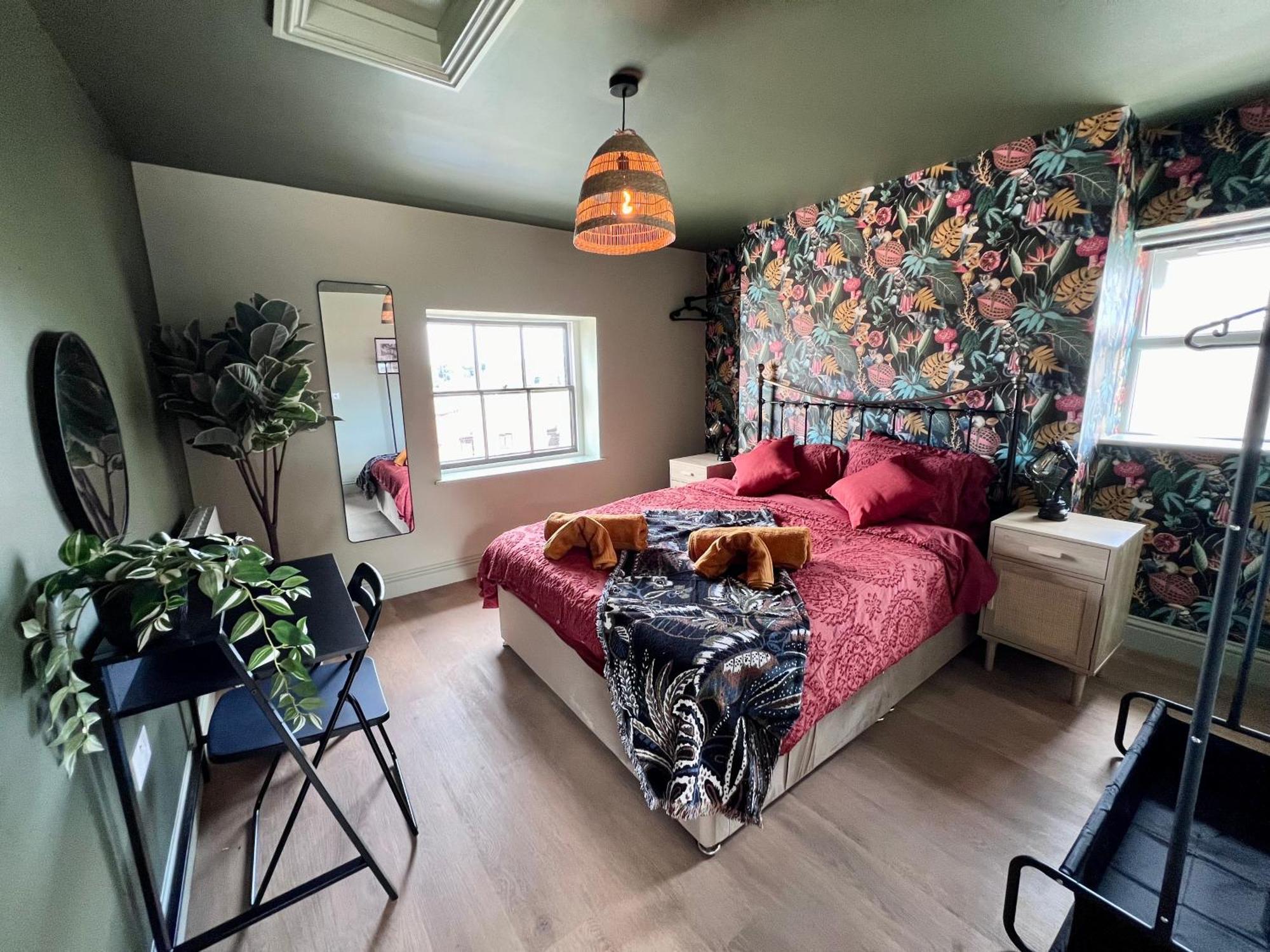 Stylish Flat With Stunning Views * Worcester